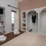 Milos *